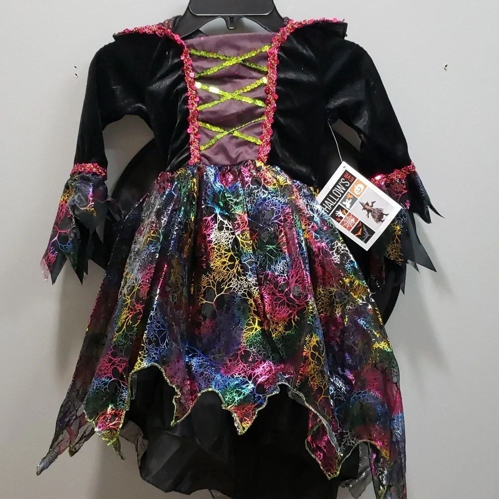 Hallow's Eve NWT Witch Costume with Matching Hat, Girls 4
